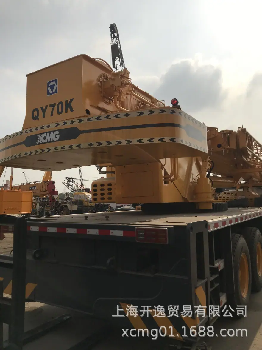 70ton crane (13)