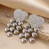 Brincos de Tarraxa Europeus e Americanos Transfronteiriços Simples da Moda Coração de Strass Borla Design de Nicho Brincos Ornamentos de Orelha de Luxo Leve de Alto Padrão