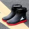 Botas de chuva curtas impermeáveis para homens e mulheres, adequadas para agricultura, pesca, canteiros de obras e cozinhas; antiderrapante, com forro fixo para aquecimento