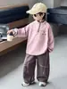Conjunto de Ropa de Otoño para Niños 2026 Nuevo Estilo Coreano Infantil Súper Elegante Conjunto Deportivo de Dos Piezas para Primavera y Otoño para Niños Pequeños