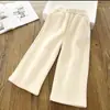 Pantalones de pierna ancha acolchados de terciopelo para niñas CUHK 2021 otoño e invierno Nuevo estilo extranjero pantalones para niños pantalones de pana en stock generación
