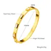 Pulsera de Acero de Titanio Dorado con Incrustaciones de Circonia Retro de Lujo Ligero Transfronteriza Europea y Americana, Pulsera Versátil de Acero Inoxidable Chapado en Oro de Alta Gama