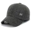 Sombrero Hombre Invierno Gorra Plana Engrosada Cálida Gorra de Visera de Pato Mediana Edad y Anciano Papá Exterior A Prueba de Frío Sombrero de Cuero Protección para las Orejas Sombrero de Algodón