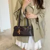 Bolso de Hombro Estilo Coreano de Nicho Baguette 2026 Nuevo Bolso de Mujer Bolso de Axila Textura Retro Moda para Viajes de Negocios Bolso de Mano con Temperamento