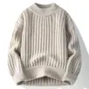 Color puro otoño e invierno nuevo suéter holgado grueso para hombre suéter de moda suéter estilo occidental versátil top moderno
