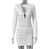 Nuevo producto de moda de otoño estilo europeo y americano: vestido de noche para fiesta, vestido de dos piezas falso con escote en V, falda corta ajustada sexy de cintura alta