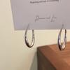 Brincos de argola lisos minimalistas de prata europeus e americanos estilo ins modernos versáteis moda personalidade luxo leve nicho brincos de alta qualidade
