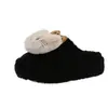 Chinelos de algodão antiderrapantes para casa com sola macia 2026 para outono e inverno, chinelos de pelúcia fofos femininos, novo design de gato