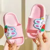 Pantuflas Infantiles Niños Verano 2025 Nuevas Niña Bebé Antideslizantes Baño Uso Doméstico Chanclas de Playa Infantiles