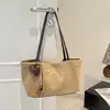 Bolso casual de gran capacidad para debajo del brazo para mujer, nuevo bolso de hombro vintage esmerilado 2026, bolso tote versátil de nicho para el día a día