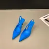 Sandalias negras de tacón alto con punta fina estilo francés, zapatos de hada, zapatos de salón de punta fina de satén de alta gama de nicho primavera-verano 2023