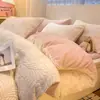 Conjunto de Quatro Peças de Leite Fleece Esculpido Espesso de Inverno Capa de Edredom Quente de Fleece de Coral Conjunto de Três Peças de Flanela Roupa de Cama