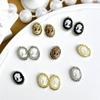 Online celebridade manicure retrô beleza cabeça metal joias estilo escuro liga diamante prata barroco corte acessórios de unhas