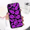 Funda blanda con cara sonriente retorcida para iPhone 15