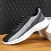Zapatos de Otoño Transpirables y Cómodos de Tejido Fly-Knit Zapatillas de Correr con Cordones Zapatos Casuales de Malla Zapatos Deportivos Fabricantes Venta al por Mayor Zapatos para Hombre de Talla Grande