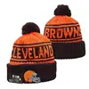 2026 Nuevo Gorro de Punto con Pompón de Color Mixto al por Mayor, Gorro de Lana de Equipo de Rugby, Jacquard de Doble Cara, Estilo Retro Artístico