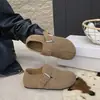 Sapatos casuais versáteis de calçar, sapatos Birkenstock da moda com bico fechado 2026 de sola grossa e sola macia, novo para uso externo no outono e inverno