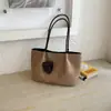 Bolsa de Veludo Camurçado Feminina 2026 Nova Outono High-End Melanin Bolsa para o Dia a Dia Grande Capacidade Bolsa Tote de Ombro Único