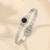 Pulsera hueca con números romanos para mujer, pequeña, fresca, dulce, joyería de acero titanio al por mayor, nueva joyería 2023, venta caliente transfronteriza