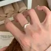 Nuevo Anillo Retro de Estilo Francés Tejedor de Sueños Estrellados Starburst Cepillado Anillo de Ola Irregular Diseño Simple