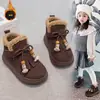 Botas de nieve de invierno para niños con forro de polar, botas de algodón cálidas para niñas, suela suave, antideslizantes, botines con borlas y adornos de cuentas, zapatos de algodón para bebés niñas