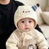 Touca de bebê com orelhas de desenho animado para proteção, para bebês e crianças pequenas, adequada para primavera, outono e inverno, com tiras para meninos e meninas, adequada para recém-nascidos e bebês