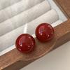 Aretes Redondos Geométricos Rojos Retro de Alta Gama para Mujer Otoño e Invierno Moda Estilo Occidental Aretes Elegantes de Lujo Ligero Aretes de Celebridad de Internet