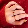 Luxo Leve Sensação de Alto Padrão Exquisito Sensação Daquin Anel de Dedo Ruby Amor Romã Rai Diamante Anel Empilhado com Anel de Dedo Elegante de Luxo
