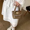 Bolsa Saco Estampada Fofa para Mulheres Verão 2026 Acabamento em Renda Alça Única Transversal para Meninas Uso Diário Super Popular