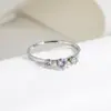 Anillo liso de acero de titanio con tres diamantes moda Joker japonés y coreano para mujer anillo único que no se decolora outlet de fábrica