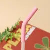 Funda de silicona para pajilla de grado alimenticio transfronteriza, popular en redes sociales, pajilla pequeña con codo, boquilla de silicona a prueba de polvo, cabezal de pajilla, venta al por mayor