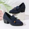 Sapatos estilo boêmio com laço de contas de madeira e salto grosso, mocassins plataforma de bico fino em camurça sintética, saltos altos femininos transfronteiriços