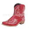 2026 Juyuan En Stock Otoño e Invierno Nuevos Zapatos de Mujer Deseo Sitio Independiente de Amazon Talla Grande Botas de Cuero para Mujer Bordadas de Punta