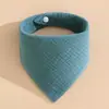 Toalla de Saliva de Algodón Puro de Cuatro Capas Toalla Triangular de Crepé Color Sólido Babero de Gasa Babero de Crepé Liso Babero de Algodón