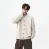 Suéter cárdigan estilo retro americano 2026, corte relajado para hombre, colección otoño/invierno, estilo coreano, diseño minimalista con un toque de sofisticación, suéter de punto con cuello redondo