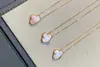 Collar Grande Van Gogh de Nácar Blanco para Mujer, Trébol de Cuatro Hojas, Chapado en Oro de 18K, Versión de Alta Gama, Cadena para Suéter de Nácar Rojo para Mujer, Fabricante