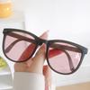 Gafas de sol plegables con colchón de aire para mujer, nuevas gafas de sol rojas con forma de libro y plátano rojo, gafas de sol anti-ultravioleta para hombre al por mayor