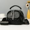 Bolso de Mano Texturizado Retro Europeo y Americano para Mujer Bolso de Hombro Casual Ancho que Combina con Todo Bordado de Diamantes Bolso Cruzado Simple para Madre