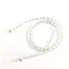 Punto de fábrica Cadena para gafas de joyería transfronteriza europea y americana Cadena de gafas de perlas blancas y negras Cadena colgante Cadena para mascarilla