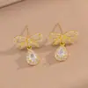 [Set] Collar con Lazo Dulce y Amor Pendientes Set Collar de Circonita Clavícula Fresca y de Alta Gama para Mujer
