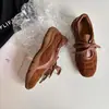 Zapatos Dexun Estilo Ballet Retro de Nicho Extremadamente Cómodos, Costuras Retro Nuevas, Tenis de Piel Genuina Color Melardo