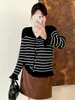 Cárdigan de punto a rayas con volantes para mujer talla grande 2026 otoño versátil top ajustado para mujer talla grande 25030