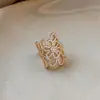 Estilo Filha de Família Rica~Anel Aberto Flor de Zircônia Nicho Toque de Luxo Anel de Dedo Banhado a Ouro Real 18K Joia para Mão