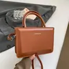 Bolsa Cuadrada Pequeña Casual para Mujer Nueva Elegante y de Moda Bolso de Hombro Cruzado Tendencia Retro Simple 2026 Primavera