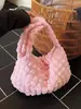 Bolsa nuvem plissada na axila da moda, nova bolsa transversal fofa popular, bolsa de inverno para mulheres, outono e inverno