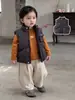 Conjunto Sencillo de Invierno para Niño Pequeño Pantalones Largos de Felpa para Niños Chaleco Acolchado de Algodón a Cuadros de Moda Conjunto de Tres Piezas Ropa Infantil Coreana