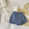 Shorts de mezclilla de verano para niñas, falda-pantalón corta infantil elegante y moderna de estilo coreano con diseño de dos piezas falso