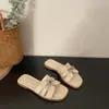 Pantuflas de Mujer 2026 Primavera Nuevo Estilo Moda Exterior Versátil Sencillo Elegante Chanclas de Playa Chanclas Deslizables