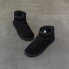 Botas de Neve Espessas de Inverno para Casais Homens e Mulheres Couro Genuíno Sapatos de Algodão Quentes Tamanho Grande Planas Antiderrapantes Botas Baixas Tamanho 43