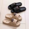 Venta al por mayor de zapatillas casuales sencillas para hombre, chanclas de baño de PVC transpirables, zapatillas de plástico para parejas